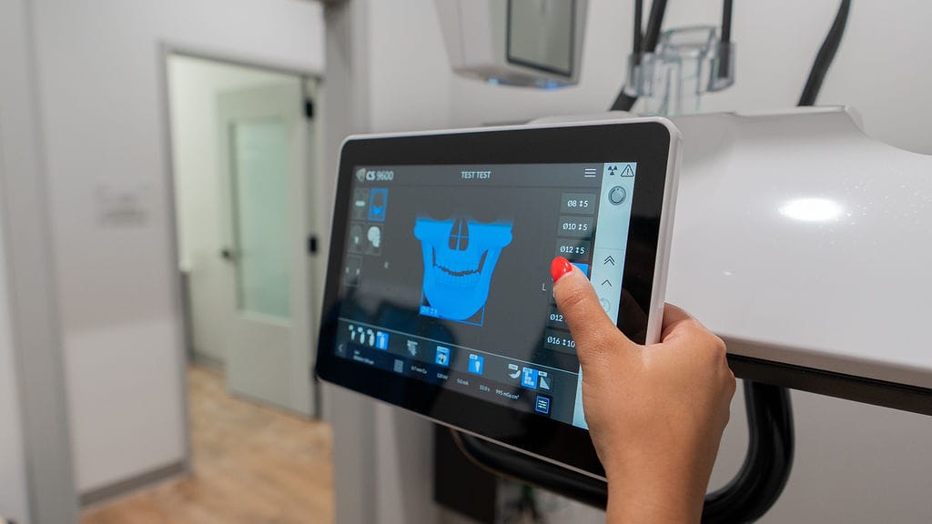 Advanced 3D imaging technology at Cherry Orchard Oral & Implant Surgery